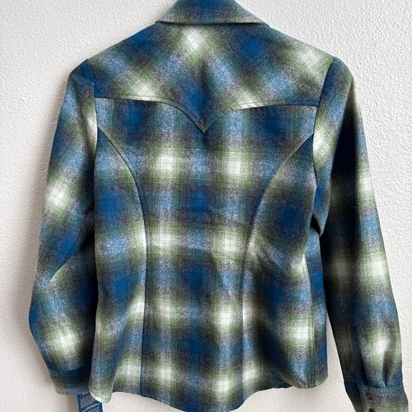 Womens Pendleton Blue and Green Plaid long sleeve size Small - Picture 5 of 6